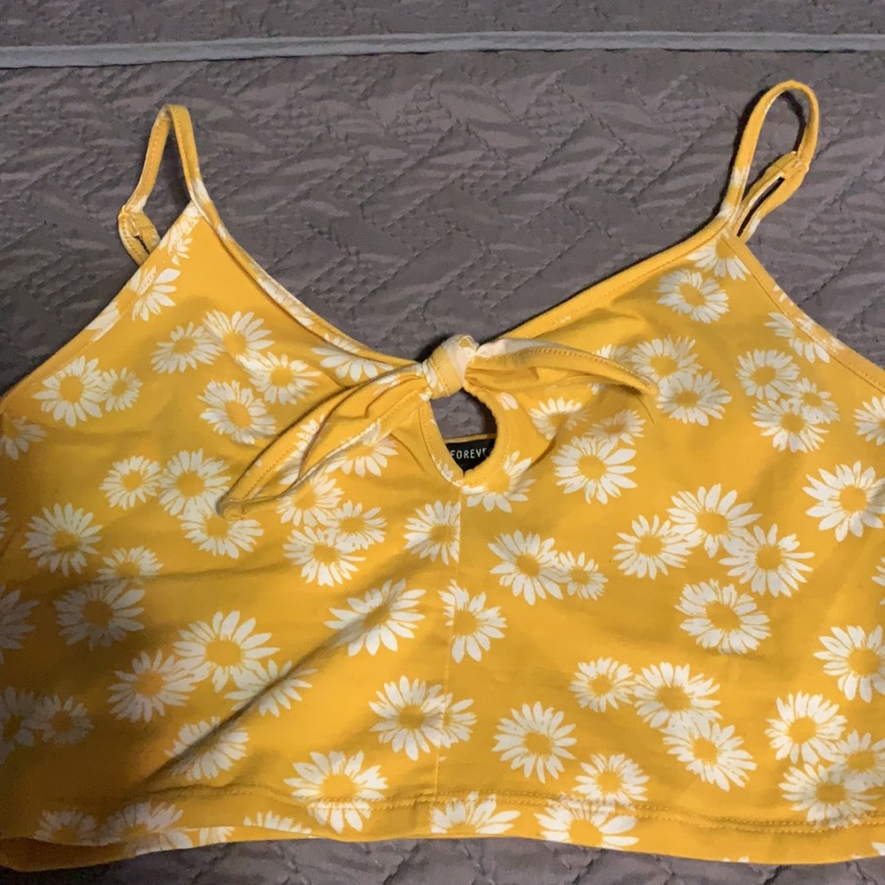 Firever 21 crop tops - Picture 2 of 5